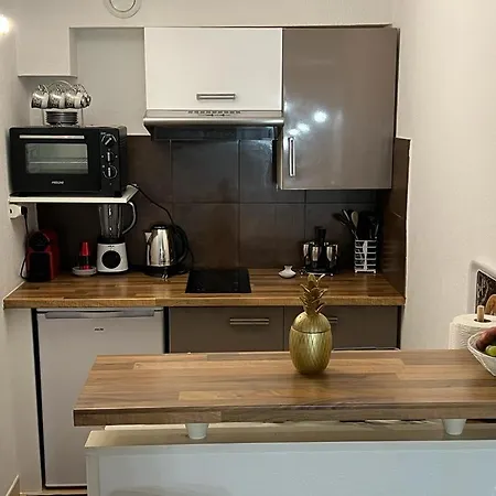 2 Pieces Apartment