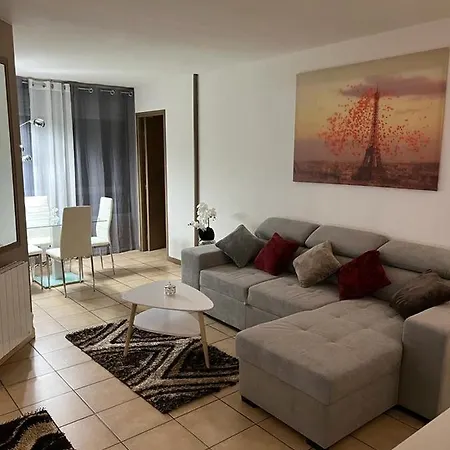 2 Pieces Apartment Nice